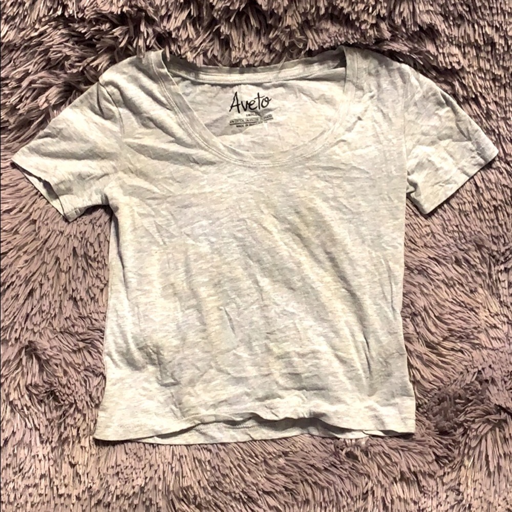 Plain light grey top